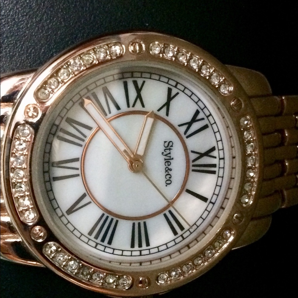 Lady’s watch